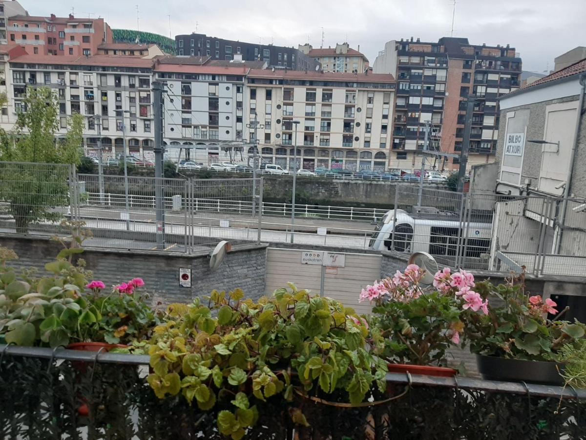 Apartamento El 31 De Bilbao Eksteriør billede